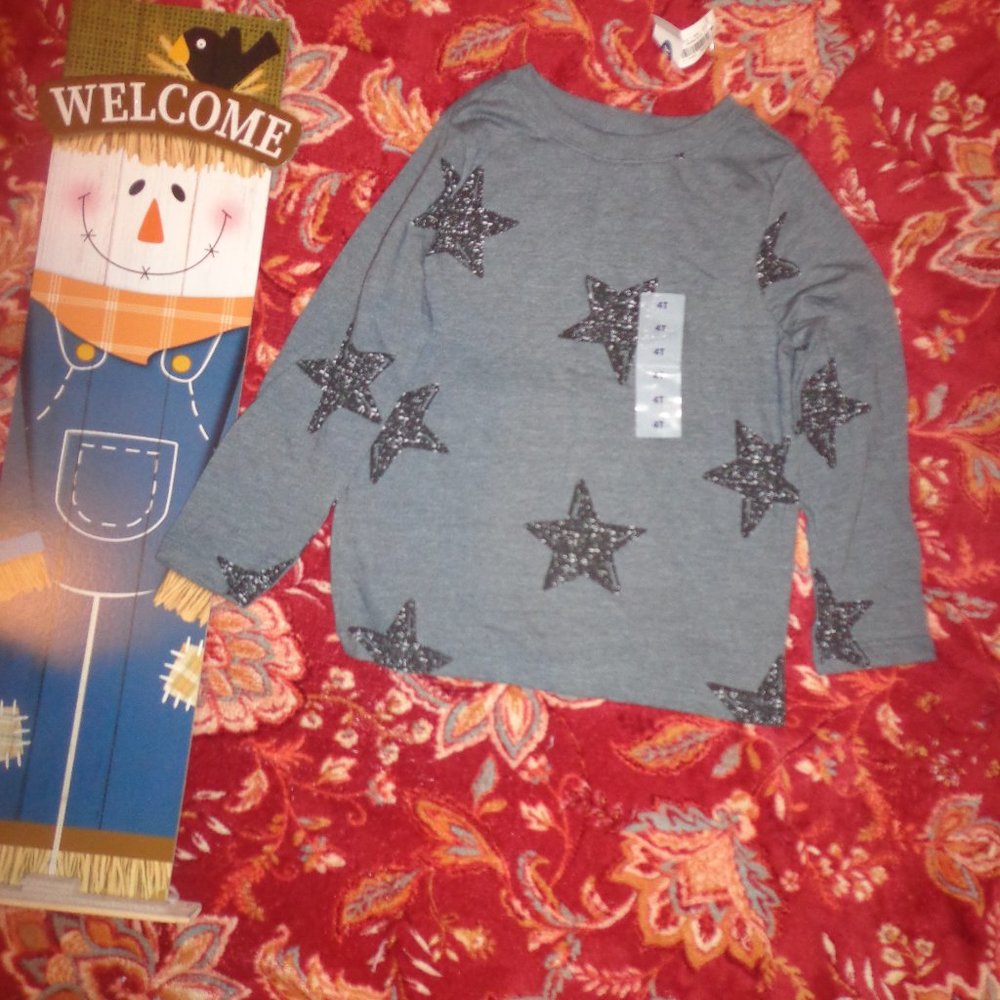 2/$9Old Navy Boys Long-Sleeved Shirt